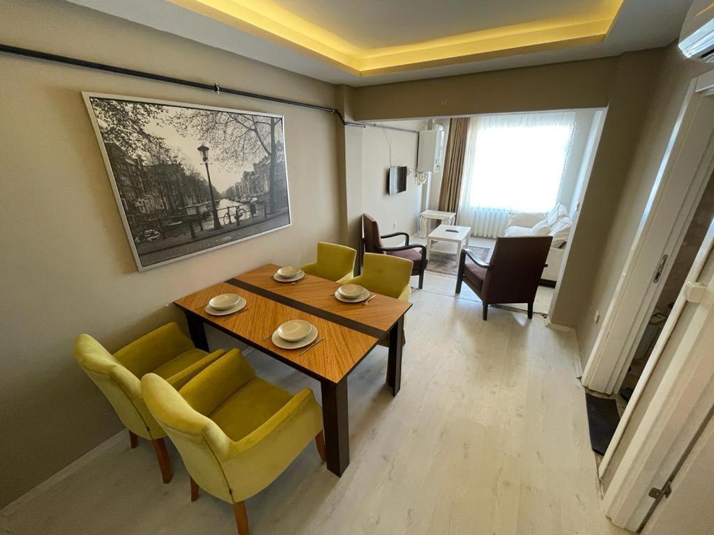 Golden Gate Topkapi מלון 3*